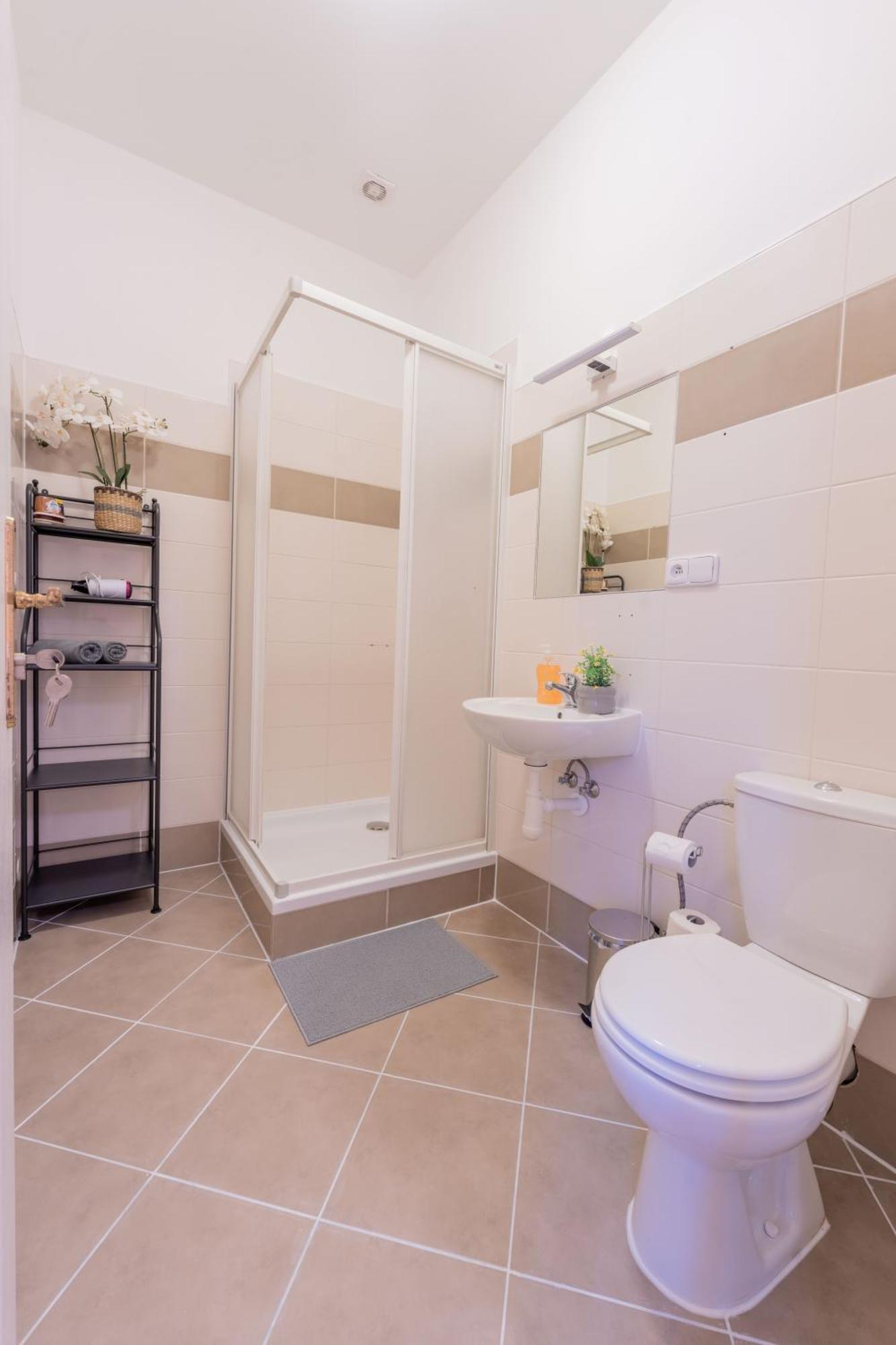 Stellar Female Hostel Prague Extérieur photo